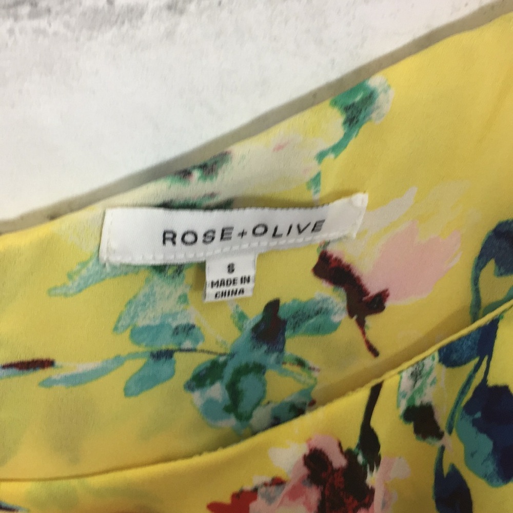 🎄Rose and olive one shoulder sheer top s - Picture 3 of 3